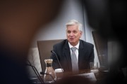 美联储理事沃勒成为特朗普团队最看好的鲍威尔接班人