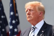 特朗普将墨西哥关税税率延长90天 为双方留出更多谈判时间