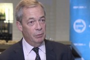 被马斯克批“不具备”领导改革英国党能力后，法拉奇回应：我们仍是朋友，但我不会被强迫