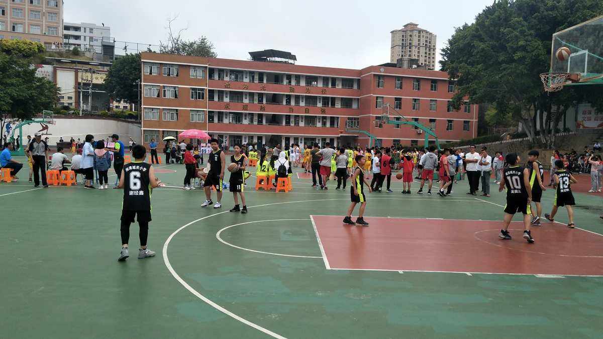 篮球赛图片视频(篮球短视频素材去哪找)